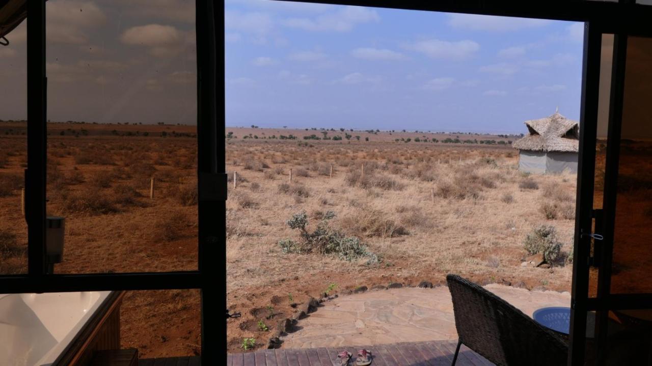 Amanya 2-Rooms Lioness Family Amboseli Exterior photo